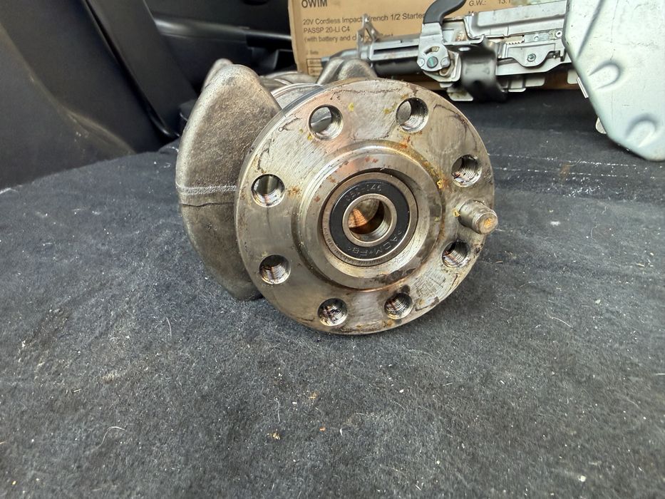 Колянов вал Kia Hyundai 1.6crdi D4FE