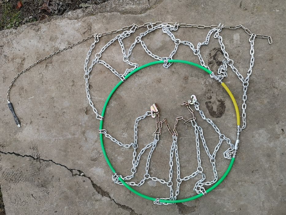 Продавам чисто нови вериги за сняг!!!