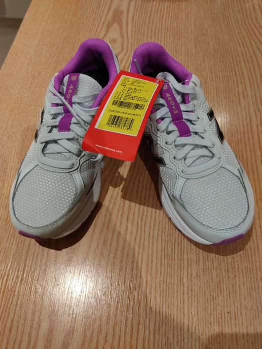 Кроссовки, продам