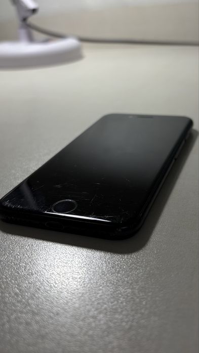 Iphone 7, 32  гб
