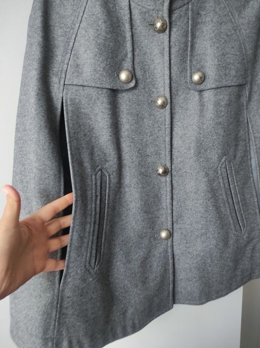 Сиво палто тип пончо- вълна Max Danieli