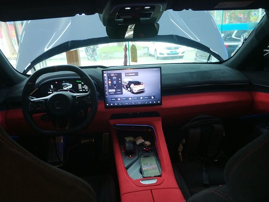 Zeekr 001FR 2023 model полный привод