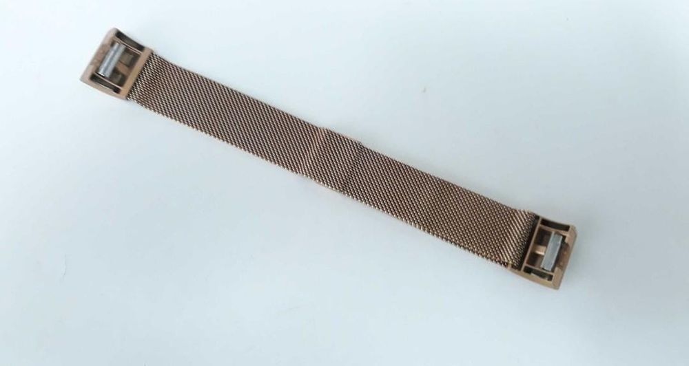 Curea magnetica ceas FitBit Charge 2  metalica rose gold