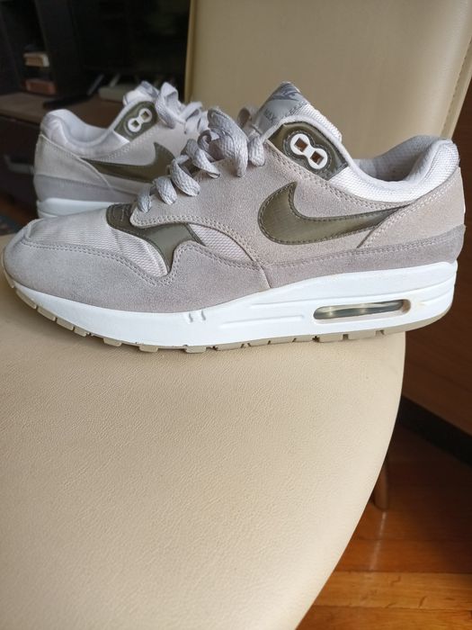 Adidași nike air max