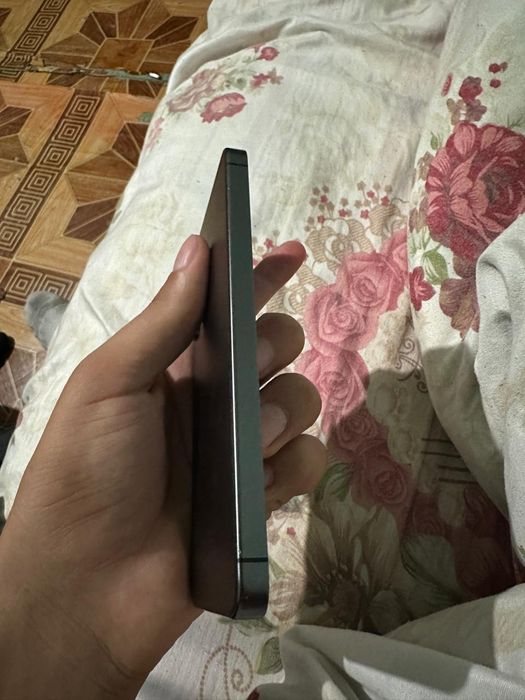 Samsung s24 в идеально состоянии
