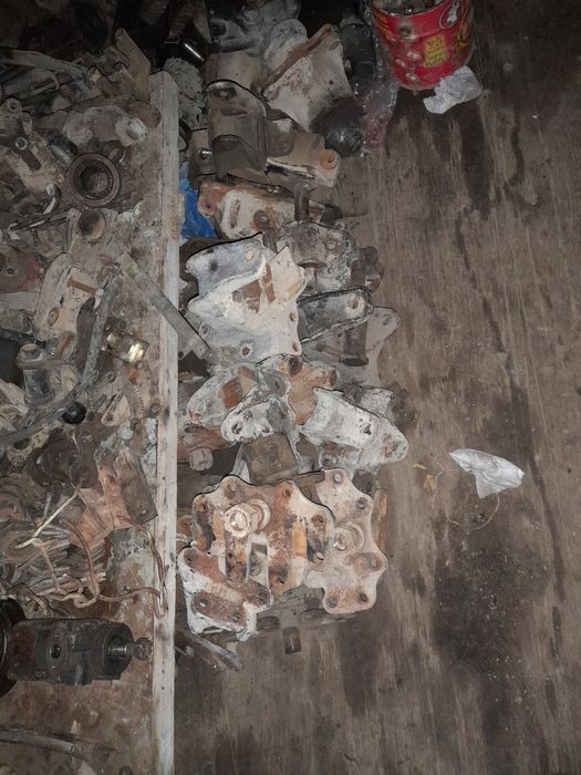 Зил запчастлар сотилади