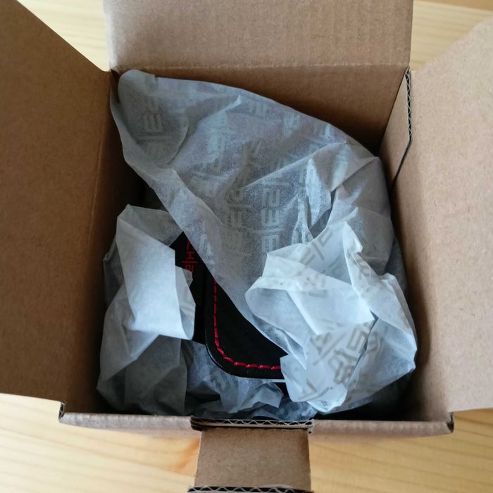 Луксозен калъф за часовник / пътувания Carbon на Friedrich Germany