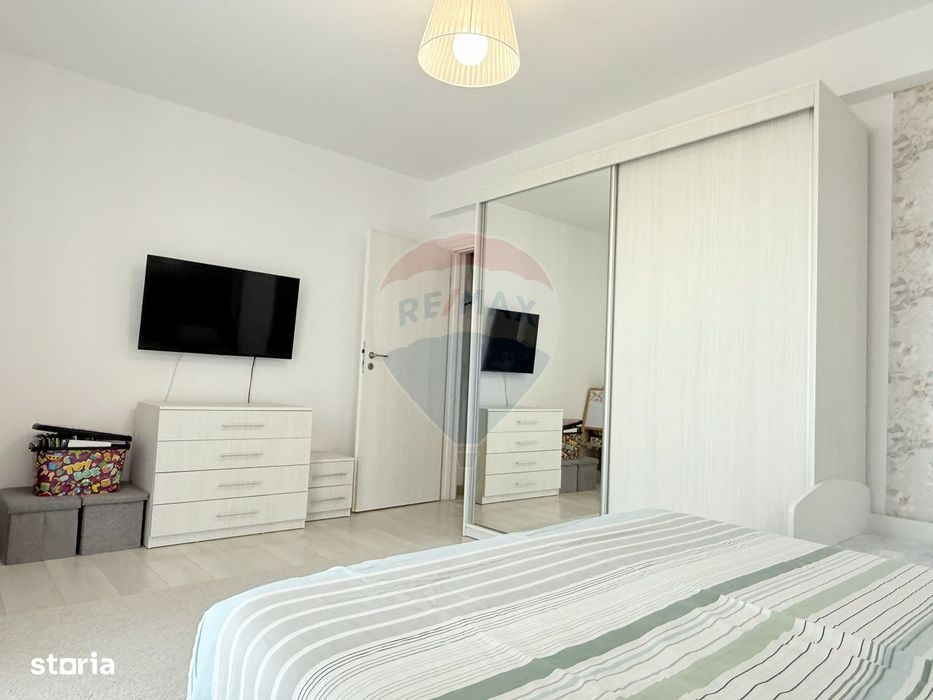 Apartament 2 Camere Militari | Rosu | Parcare Inclusa | Bloc 2017