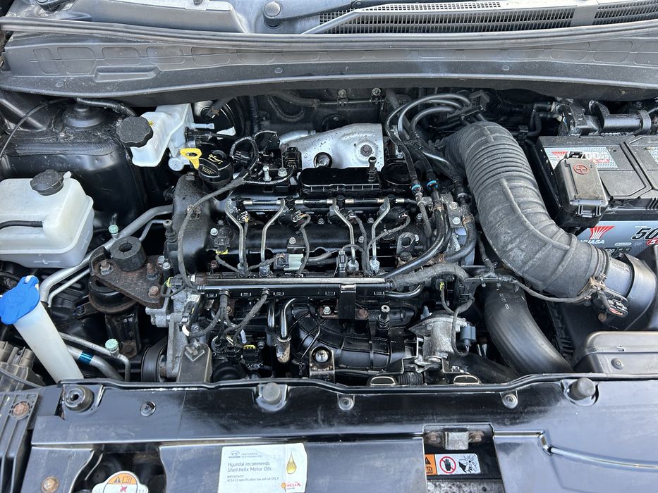 Injectoare Hyundai iX 35 2.0 Crdi 184 cp 2012