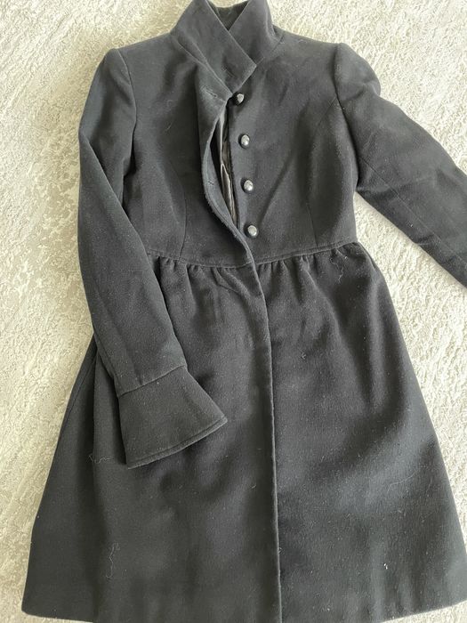 Легкое классическое пальто