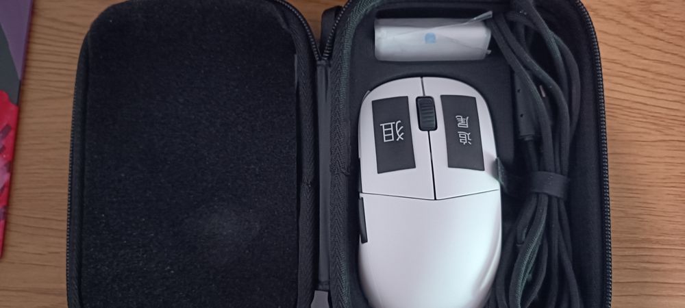 Vând mouse Endgamegear Xm2w 4K
