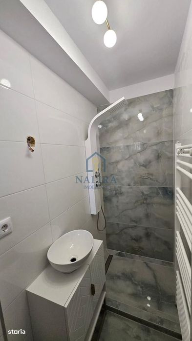 Apartament Ultracentral de vanzare - 2 camere - Etaj 2