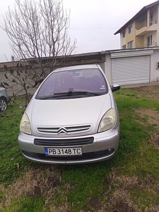 Citroen Xsara picasso
2005г. 1.6 HDI
2000лв.