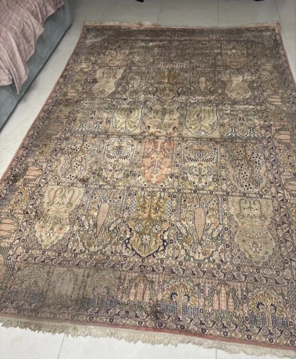 Covor matase piese de colectie autentica