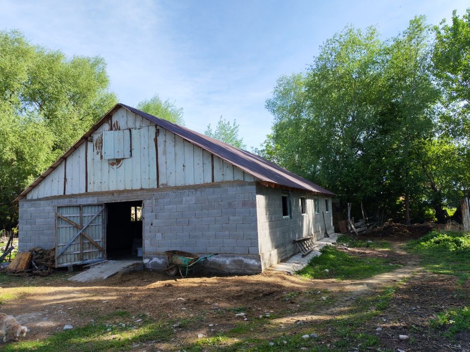 Частный Дом Целинная 61