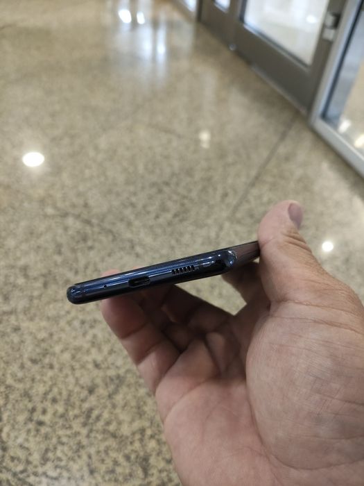 Продам Samsung S20fe