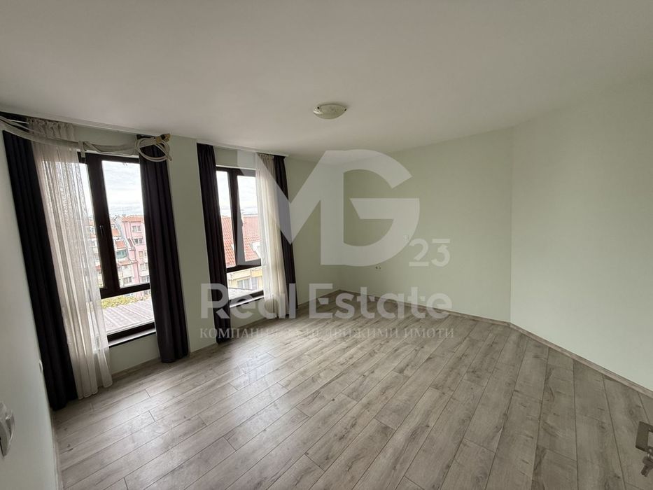 Продава се Многостаен апартамент в Пловдив, Кършияка - 194 кв.м за 920 €/кв.м - Снимка #3