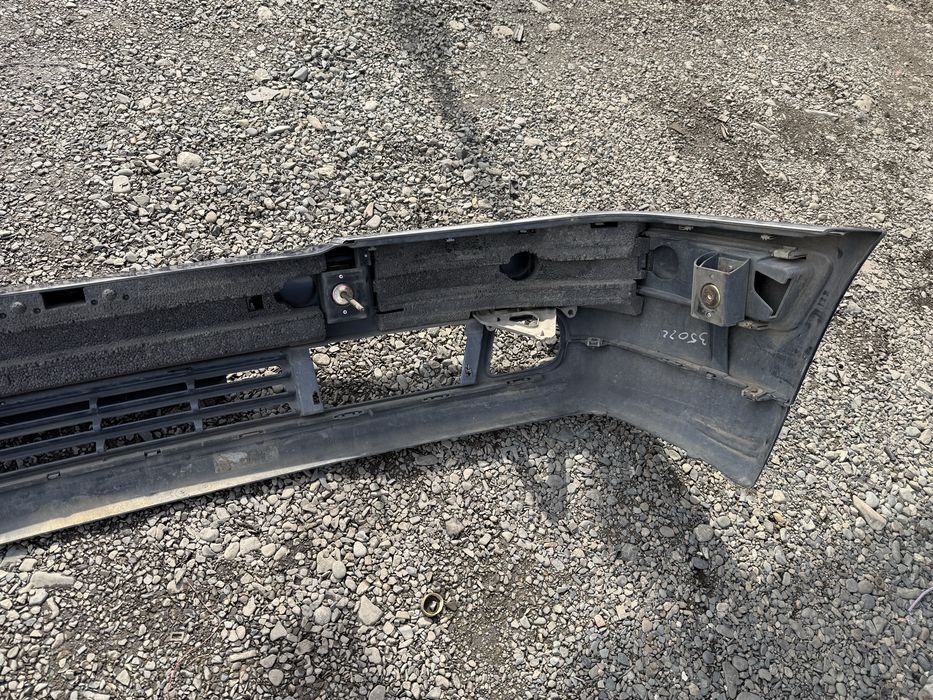 Бампер передний w210 до рест оригинал