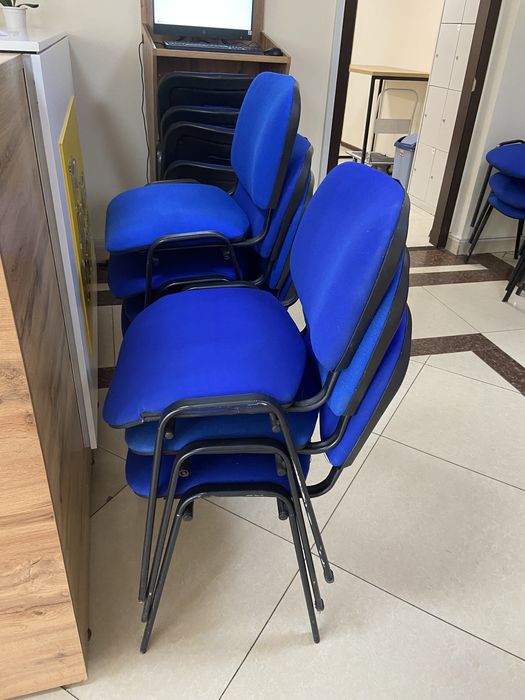 Стулья для офиса