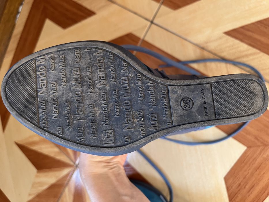 Ботинки (сникеры) Nando Muzi Италия 36р.