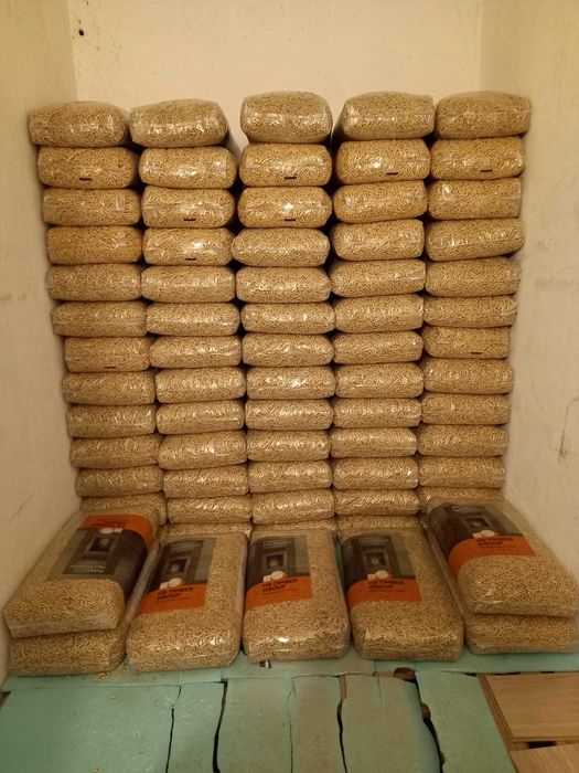 Продава се Тристаен апартамент в Варна, Бриз - 120 кв.м за 1834 €/кв.м - Снимка #19