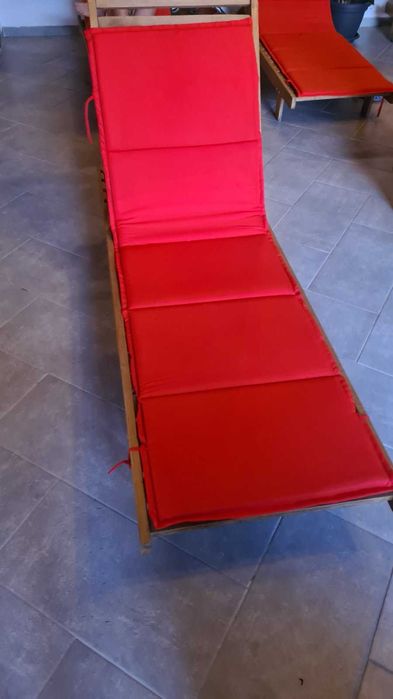 Естествен чамов шазлонг