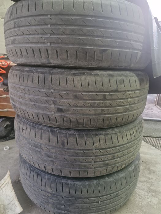 Продам комплект летних шин