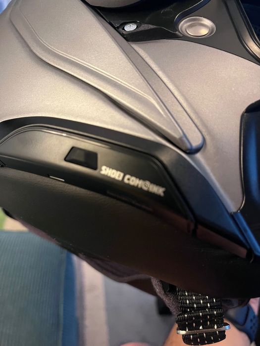 Casca moto Shoei Neotec 3 + sistem comunicatie Sena SLR3 integrat