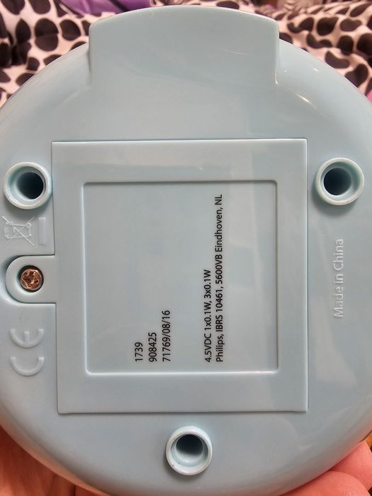 Пееща музикална кукла Елза и лампа проектор