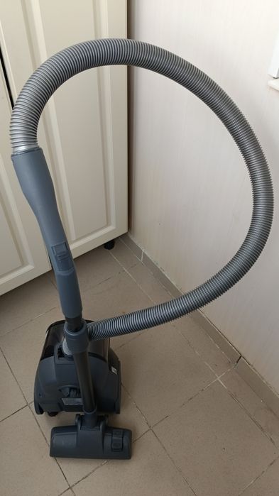 Пылесос Lg 2000w
