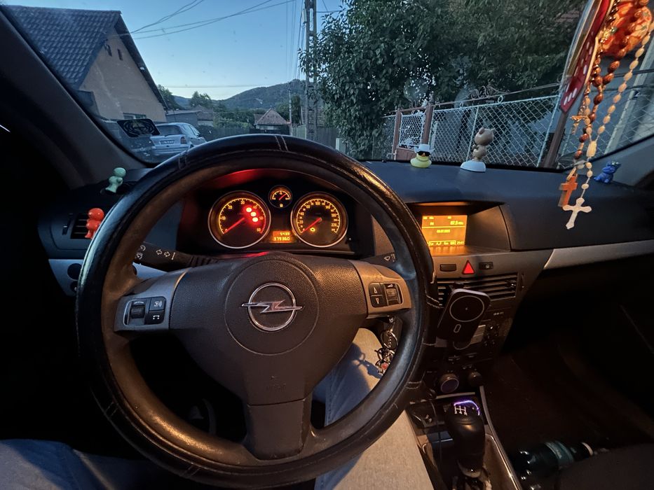 Opel H Astra 2005 1.7CDTI