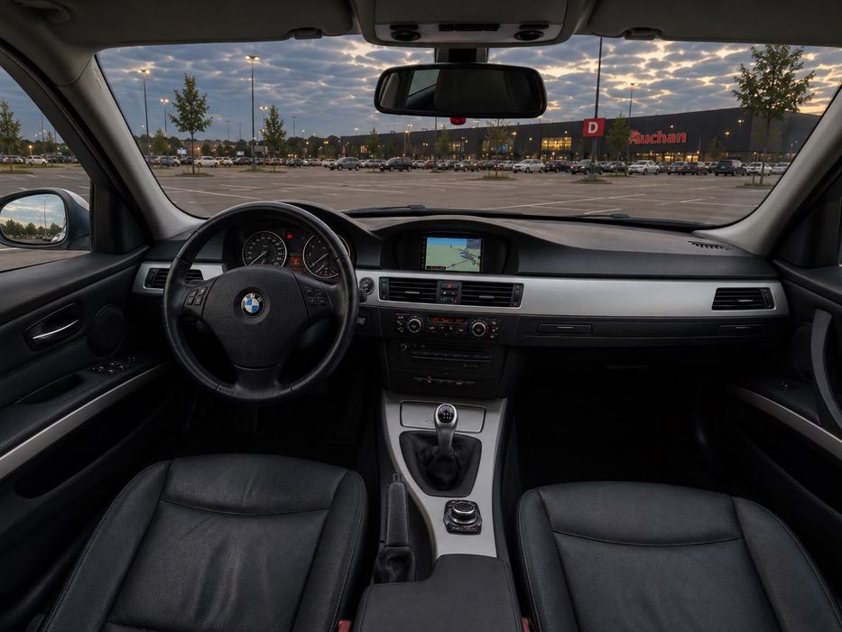 BMW Seria 3 2009 — imagine 5