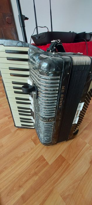 Hohner tango 2 m 96 basi