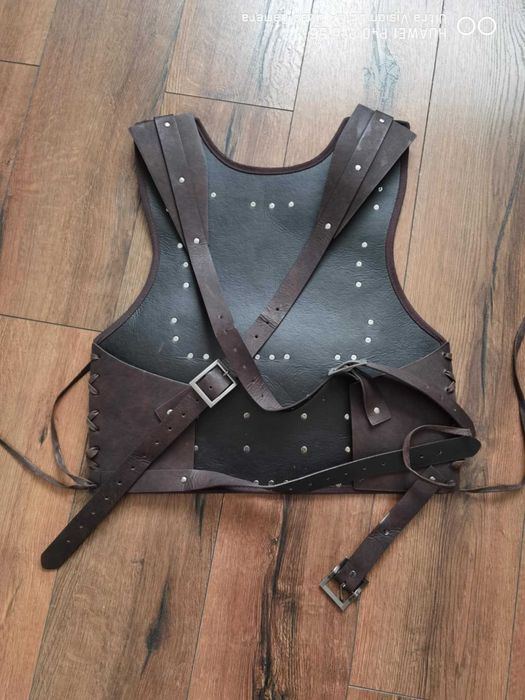 Викингска броня подходяща за косплей
