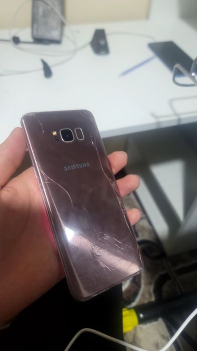 Samsung note 8 va s8+