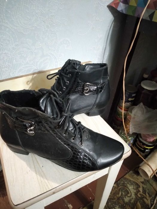 Сапоги женские р. 40