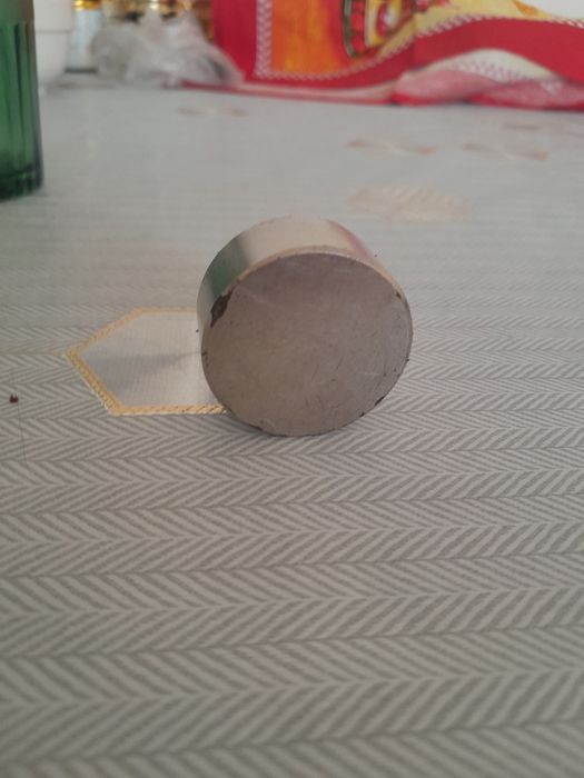 Продам  супер  могнит