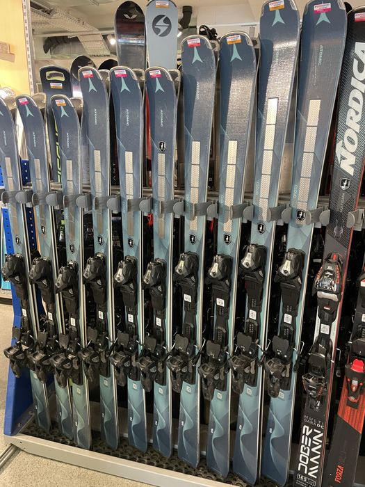 Дамски модели ски от Atomic Rossignol Salomon Fischer Head