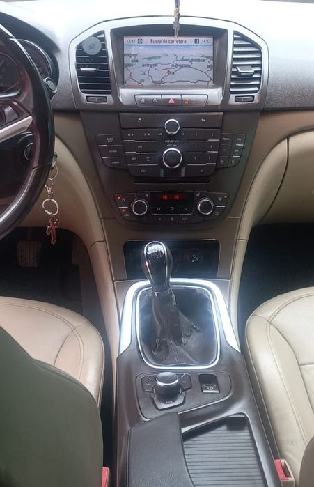 Opel insignia  2.0 cdti