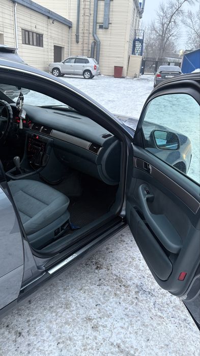 Ауди а6 в хорошем состояние