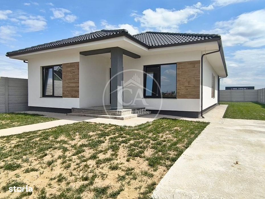 Casa de vanzare cu 4 camere in Santandrei, Bihor