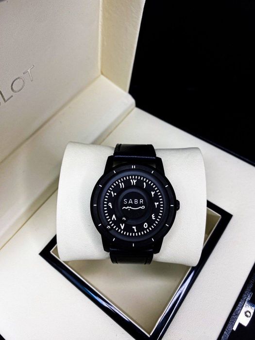 Продам часы по низкикй цена