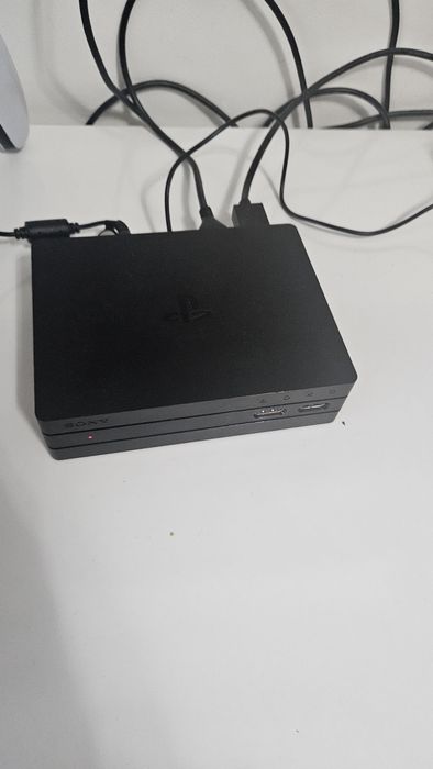 PS4  1TB ediție limitata army + Kit VR complet