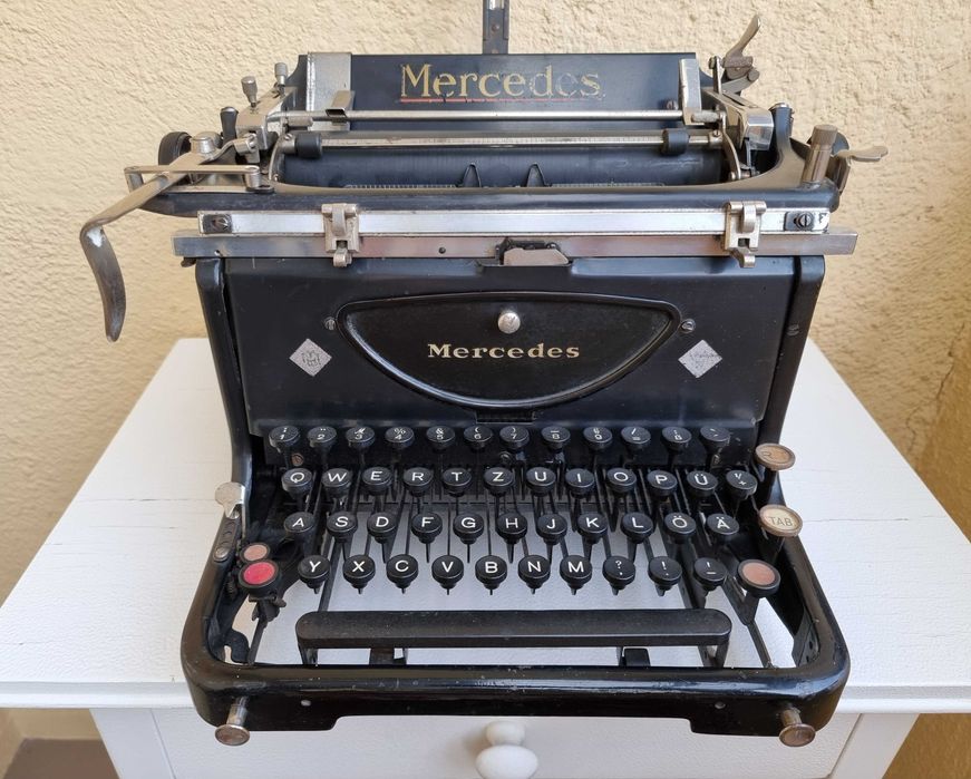 Masina de scris veche, Mercedes, model rar