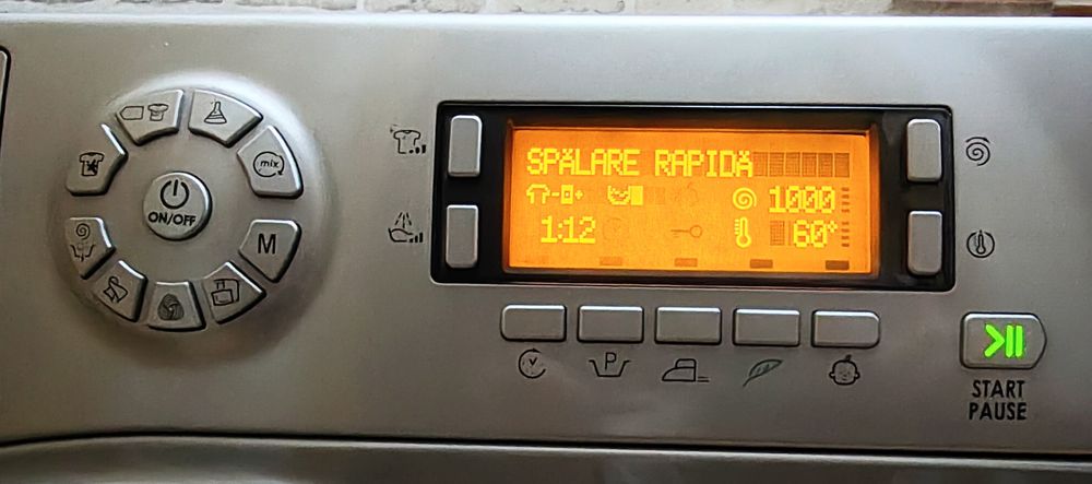 Mașină de spălat Ariston Hotpoint - Pentru piese sau reparat