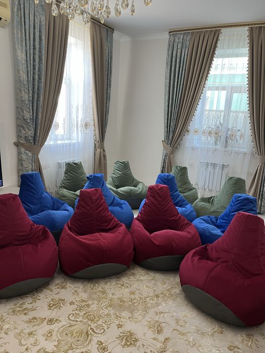 Кресла-мешки, пуфики