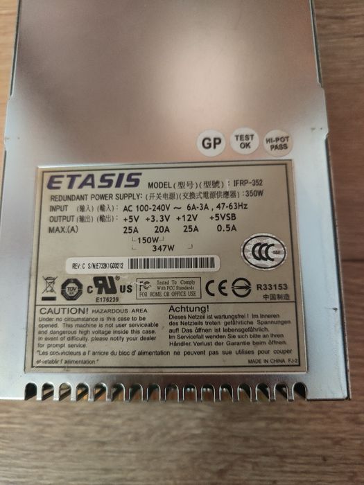 Vând 2 bucăți surse server ETASIS și 2 plăci de bază