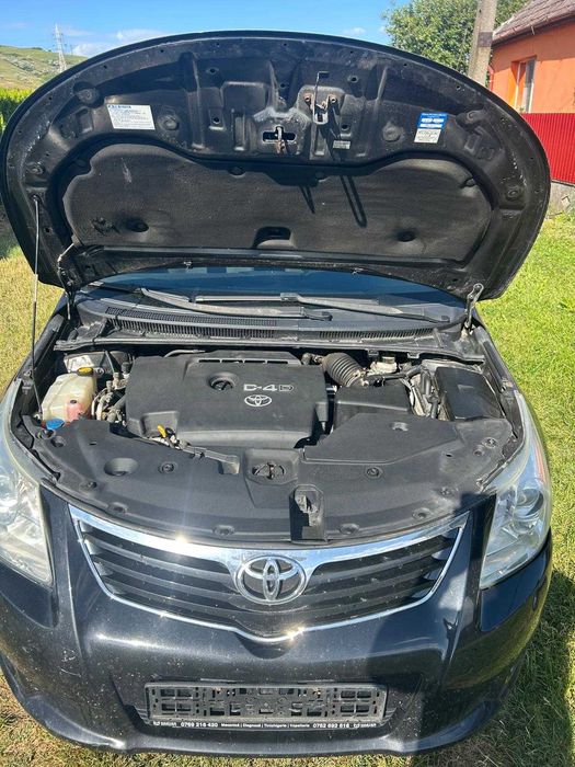 Toyota Avensis T27