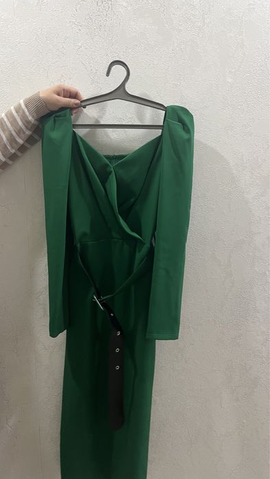 Продается платье