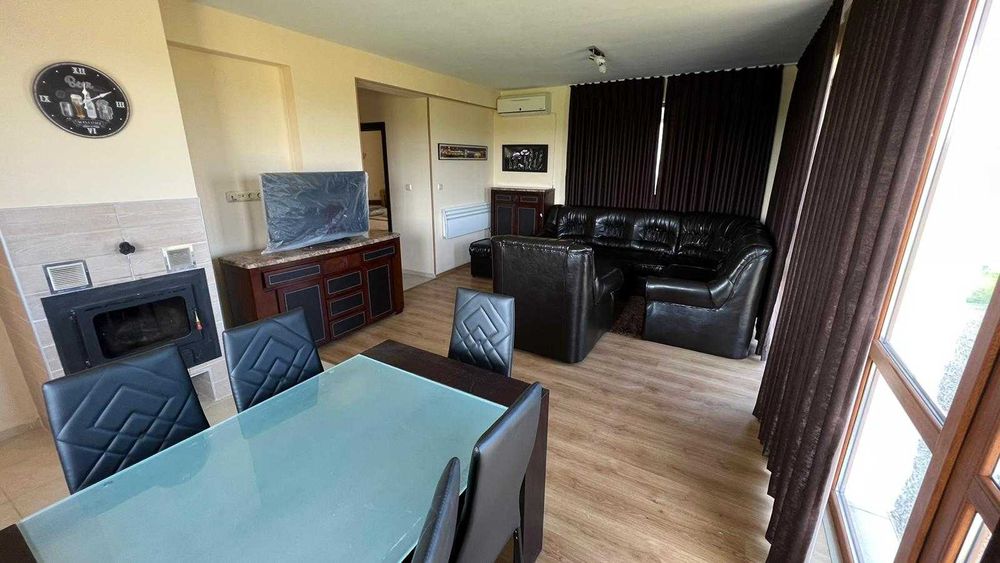 Продава нова 2 етажна къща с собствен басейн в с. Гюльовца